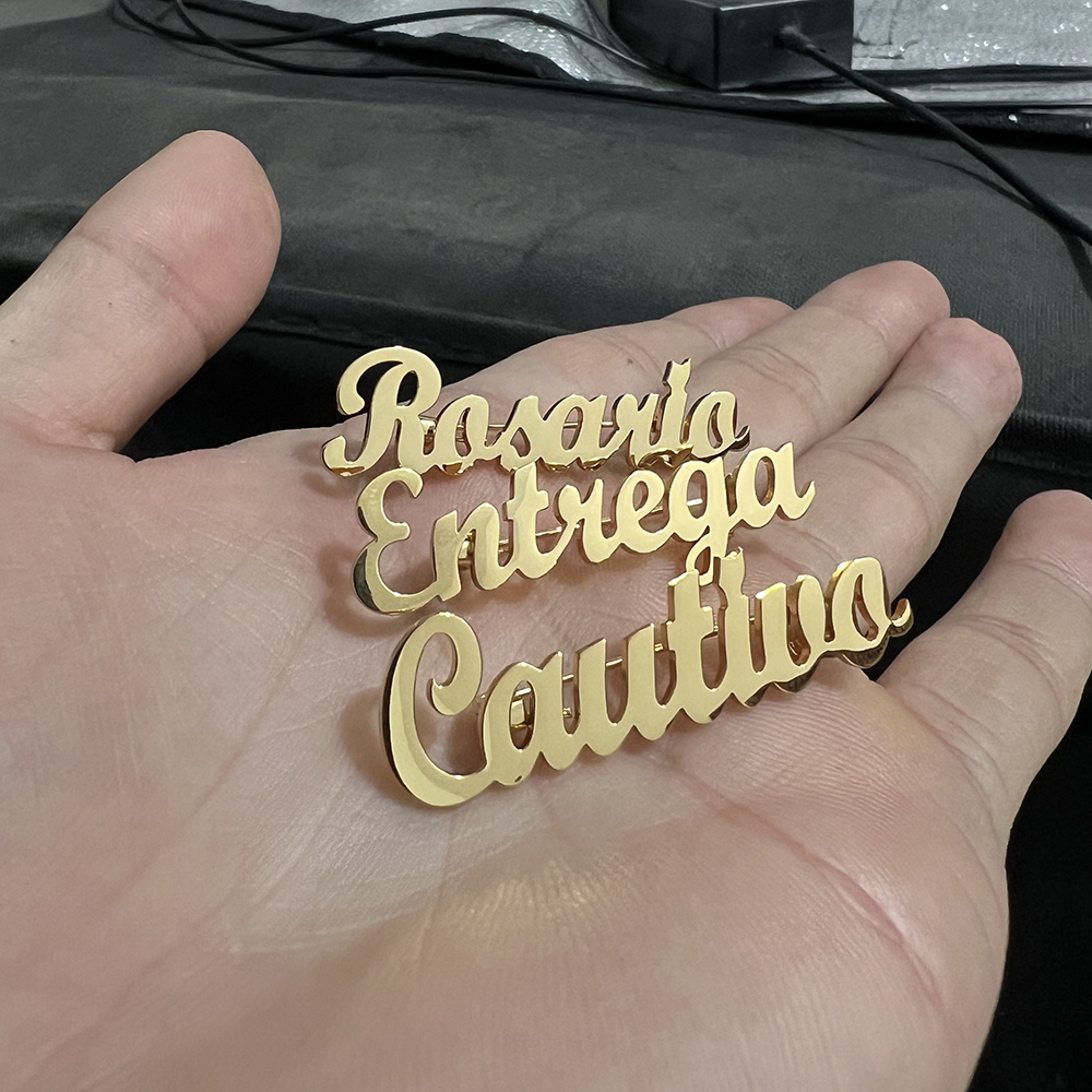 Custom name brooch interwoven  - Embroidery Name review and price